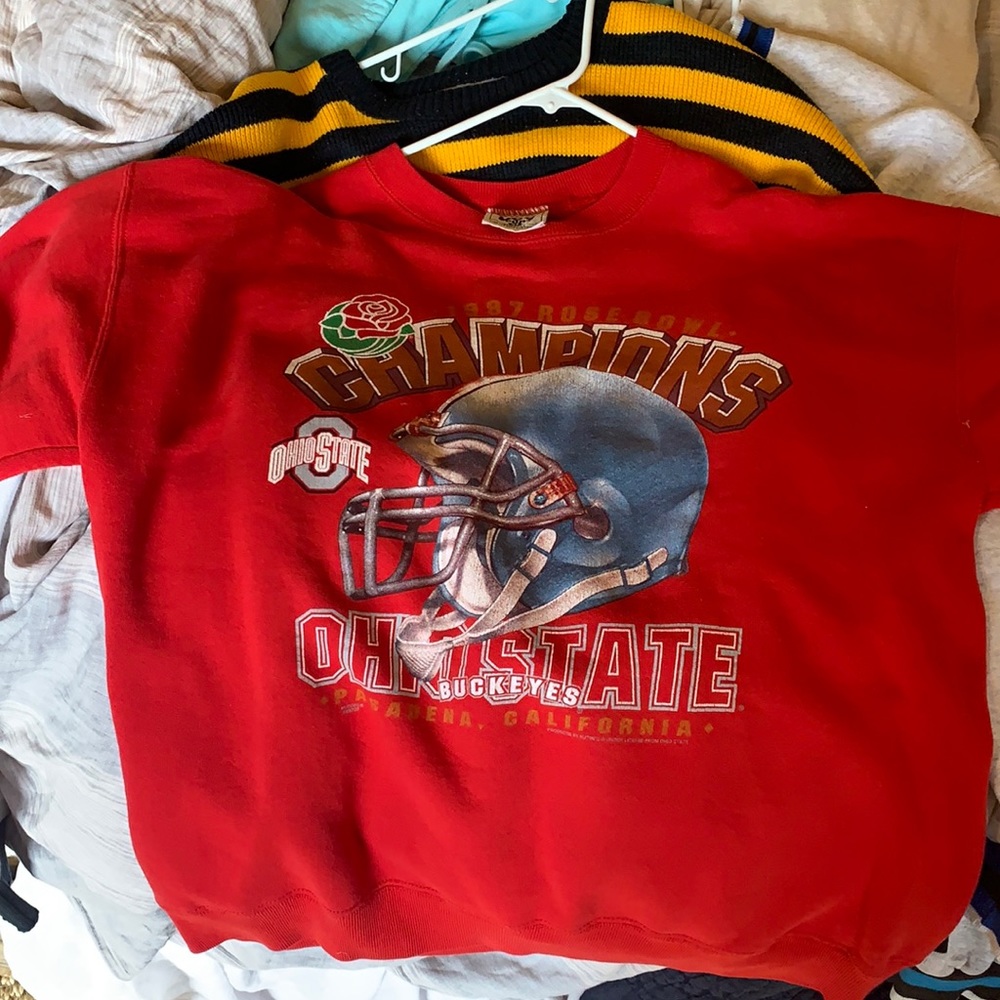 Vintage 1997 Rose Bowl sweatshirt